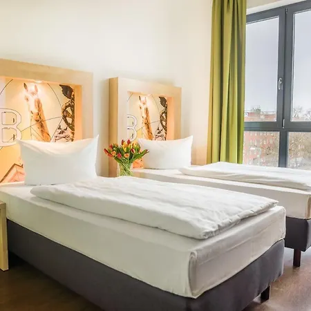 H+ 4youth Hotel
