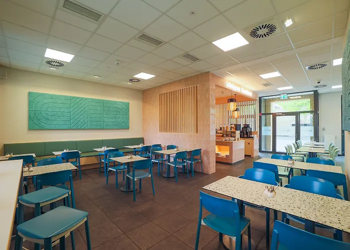 致青春特里夫酒店 酒店